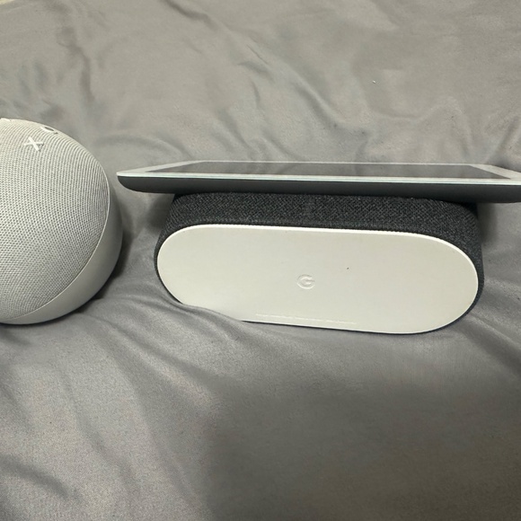 Alexa with Google Nest Hub - Picture 2 of 3